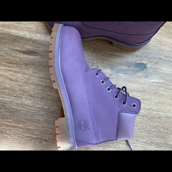 Sold Out Purple Timberland Boots 1.5 youth size . - Picture 3 of 9